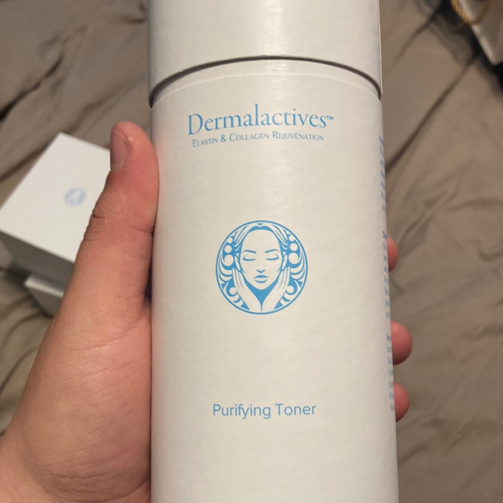 Purification toner